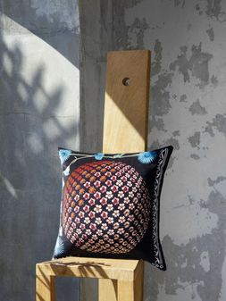 COSMOS EDEN MULTICOLORE CUSHION