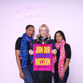 https://blog.prshots.co.uk/contents/archives/3783/1584/images/thumb350x287_auto/scamp_and_dude_scampanddude300123207_poster_thumb.jpg