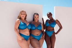 Lush, Full Plunge Bra , Peacock Blue, £34.00, US$67.00, CA$85.00, €51.00, A$85.00 & Lush, Thong, Peacock Blue, £16.00, US$32.00, CA$40.00, €26.00, A$40.00