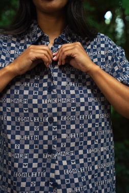 Easy-fit Organic Cotton Summer Shirt in Midnight & Putty