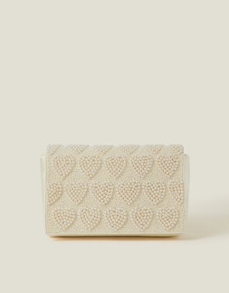 Bridal Heart Pearl Clutch